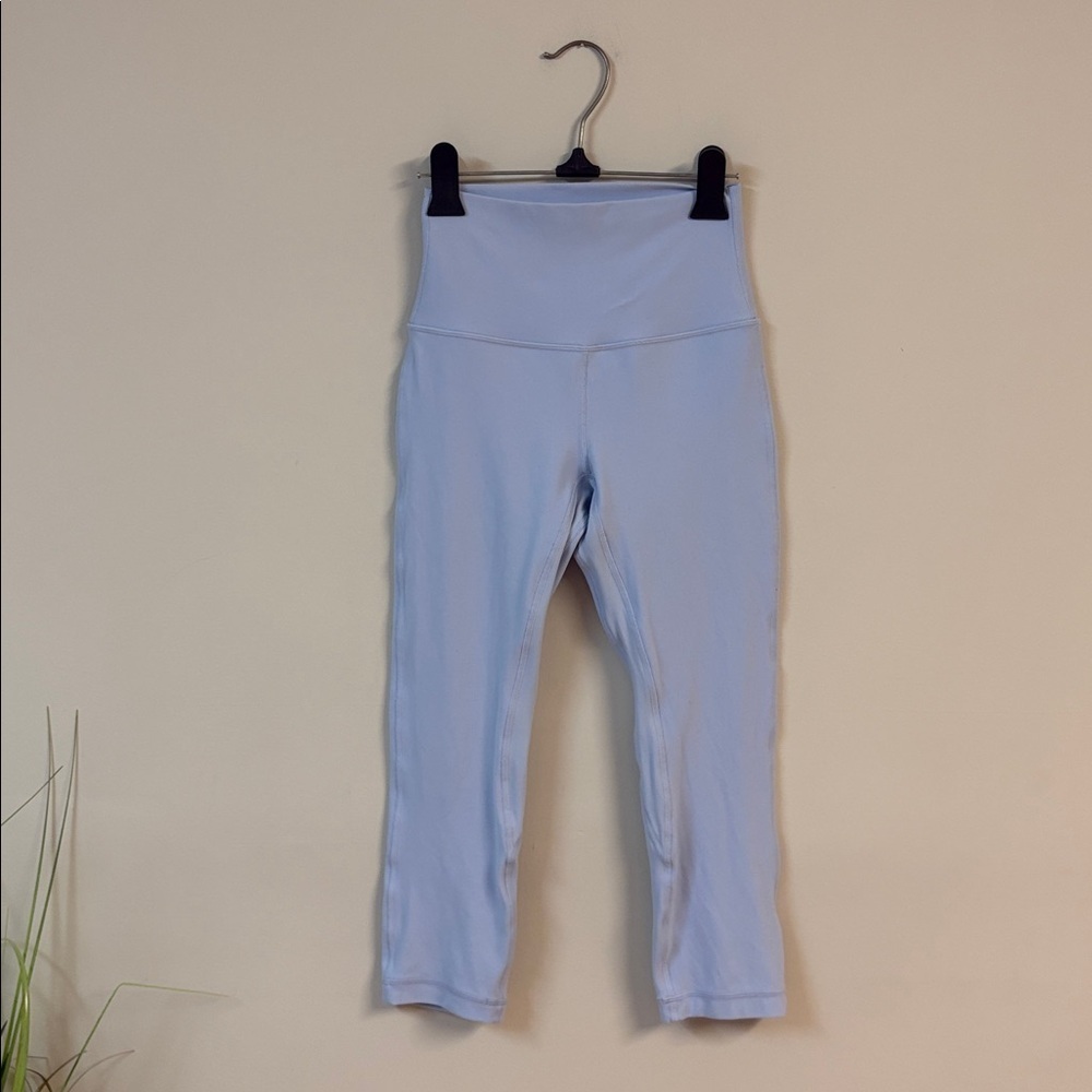 Lululemon Align High Rise crop 21”Leggings size 4 *double line in pastel blue - Picture 3 of 5